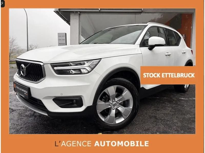 Blanc Occasion 2021 Volvo XC40 Momentum SUV | 21 900 € (Super prix) - Image 1/4