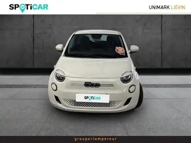 Occasion Fiat 500e 86 kW (118 ch) 2022 Glacier blue Citadine