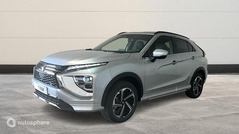 Gris Utilisé 2024 Mitsubishi Eclipse Cross Intense SUV | 31 990 € - Image 1/4