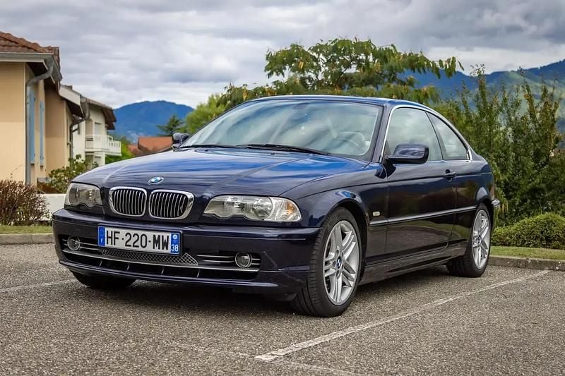 Bleu Utilisé 2001 BMW 330 Sport Line Coupé | 12 900 € - Image 1/4