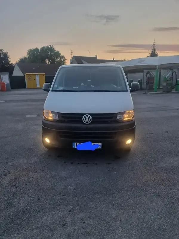 Utilisé 2014 VW T5 Van | 13 300 € (Super prix) - Image 1/4