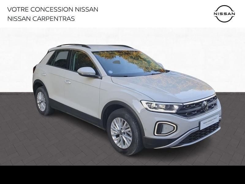 Gris pyrite métallisée Occasion 2023 VW T-Roc Life SUV | 20 980 € (Bon prix) - Image 1/4