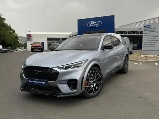 Gris Occasion 2023 Ford Mustang Mach-E GT Extended Range SUV | 49 990 € - Image 1/3