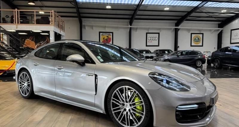 Occasion Porsche Panamera 4 Chrono 462 ch (339 kW) 2019 Noir Berline