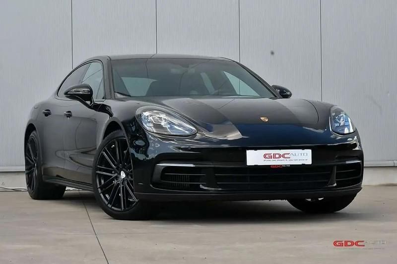 Gris Utilisé 2018 Porsche Panamera 4 Berline | 55 999 € (Prix juste) - Image 1/4