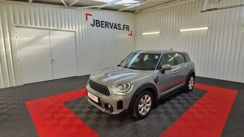 Utilisé 2021 Mini Cooper Essential Citadine | 23 990 € (Prix juste) - Image 1/4