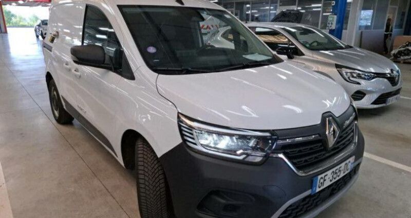 Blanc Utilisé 2022 Renault Kangoo Monospace | 17 990 € - Image 1/4