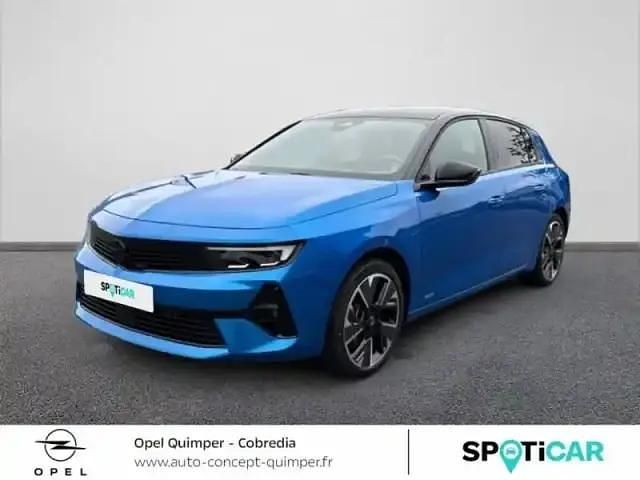Bleu Utilisé 2023 Opel Astra Ultimate Berline | 29 900 € - Image 1/4