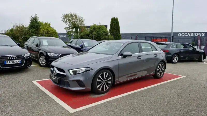 Utilisé 2021 Mercedes A180 Style Berline | 22 490 € - Image 1/4