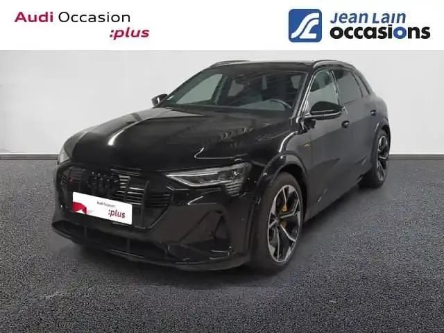 Noir Utilisé 2023 Audi e-tron Sport SUV | 53 980 € (Prix juste) - Image 1/4