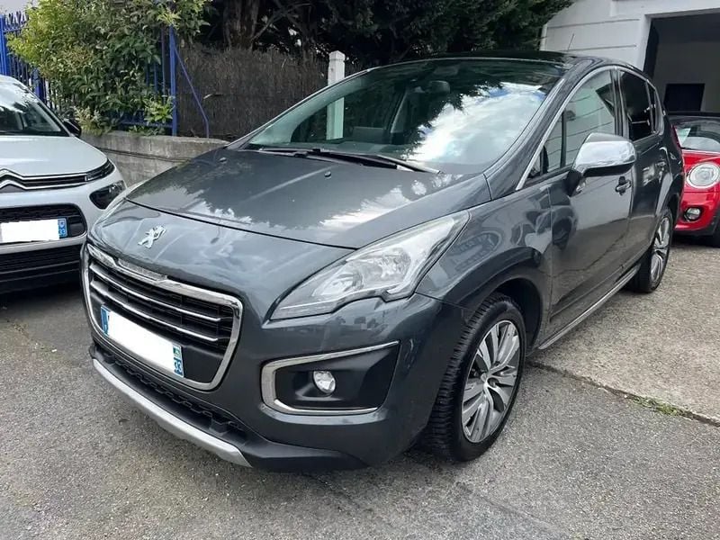 Vert Utilisé 2014 Peugeot 3008 Allure Monospace | 11 990 € (Prix cher) - Image 1/4