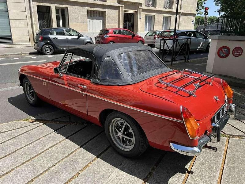 Occasion MG B 170 ch (125 kW) 1972 Rouge Cabriolet