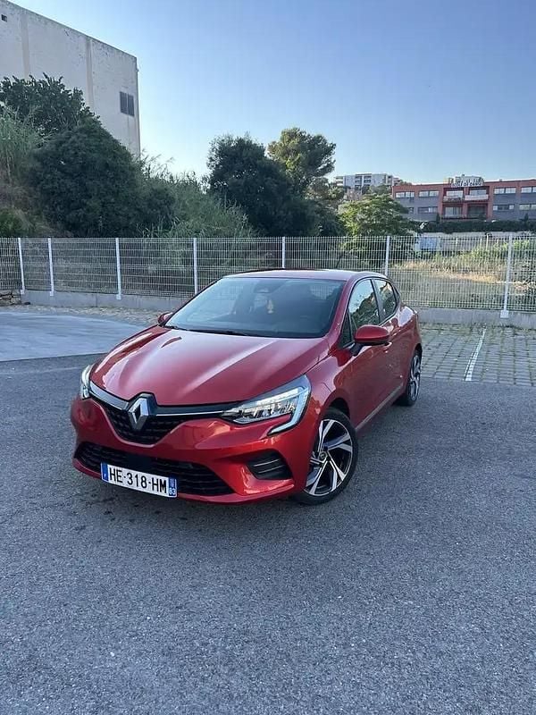 Utilisé 2019 Renault Clio IV Berline | 9 999 € - Image 1/4