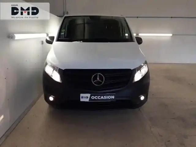 Occasion Mercedes Vito 2020 Blanc pur spéciale Van