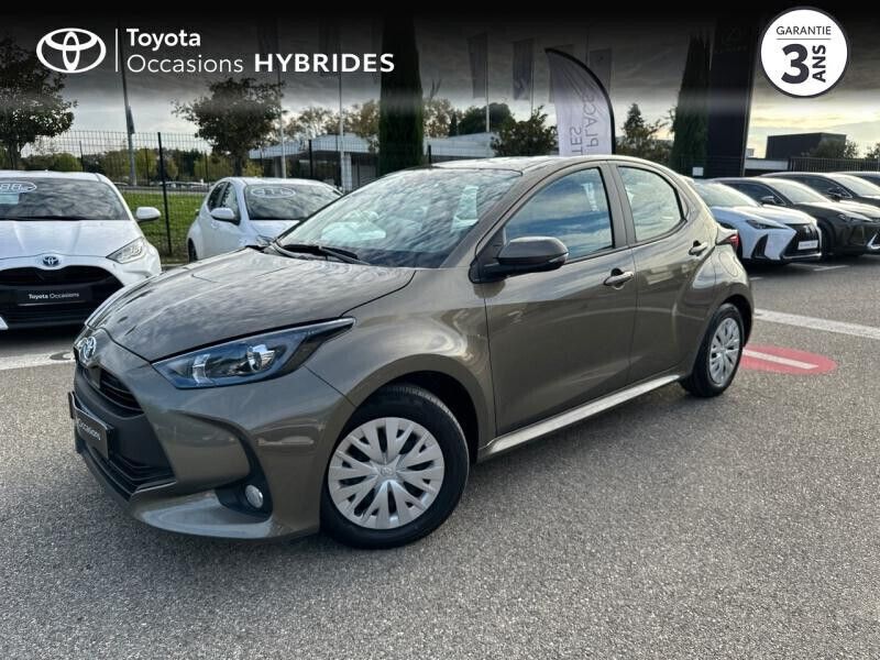 Utilisé 2023 Toyota Yaris Hybrid Business Edition | 18 990 € (Super prix) - Image 1/4