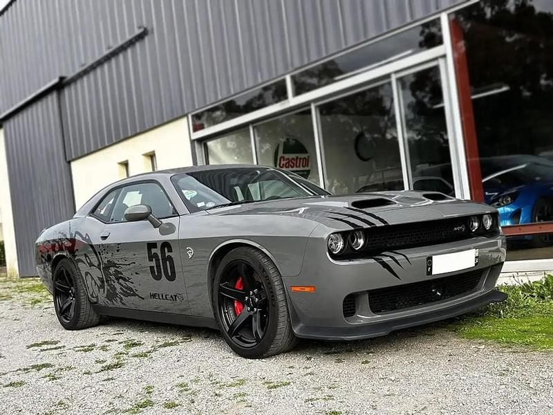 Gris Utilisé 2019 Dodge Challenger Coupé | 94 900 € - Image 1/4