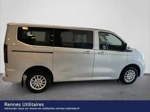 Occasion VW Caravelle Life 150 ch (110 kW) 2025 Light grey métallisé Monospace