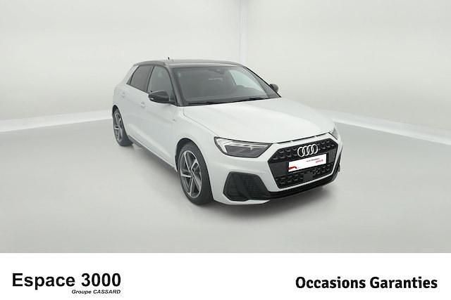 Occasion Audi A1 Sportback S-line plus 116 ch (85 kW) 2025 Blanc glacier métallisé noir mythe métallisé Citadine