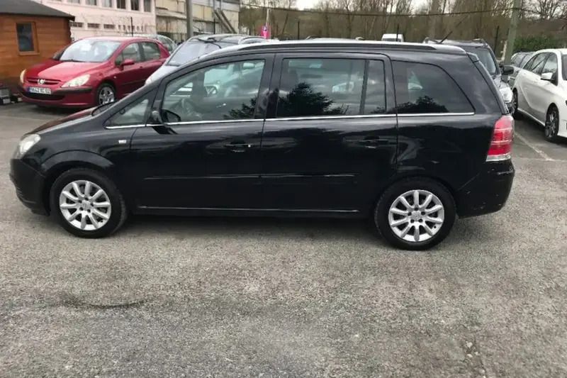 Occasion Opel Zafira Cosmo 120 ch (88 kW) 2005 Noir Monospace