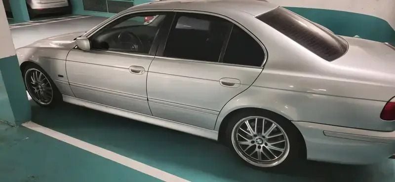 Gris Utilisé 2000 BMW 530 Berline | 6 500 € - Image 1/4
