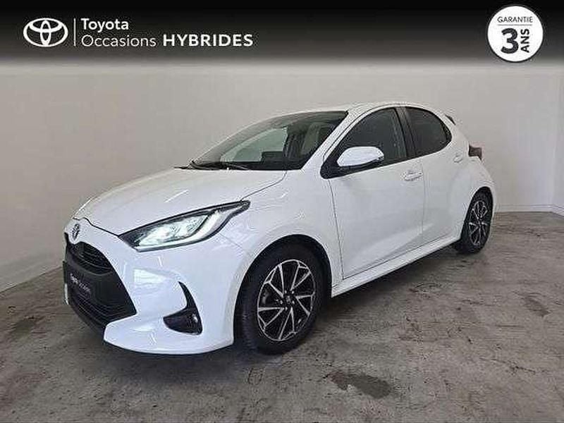 Blanc Occasion 2022 Toyota Yaris Hybrid Design Berline | 18 980 € (Prix juste) - Image 1/1