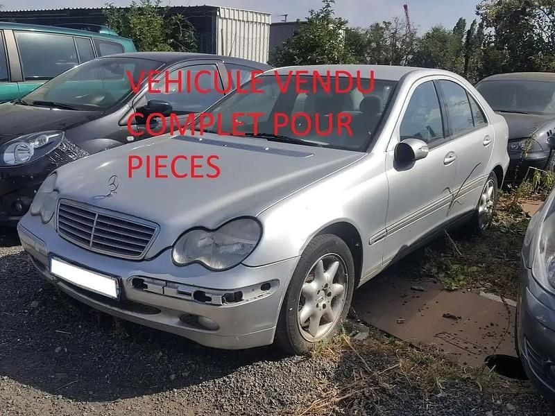 Gris Occasion 2001 Mercedes C270 Elegance Berline | 990 € - Image 1/4