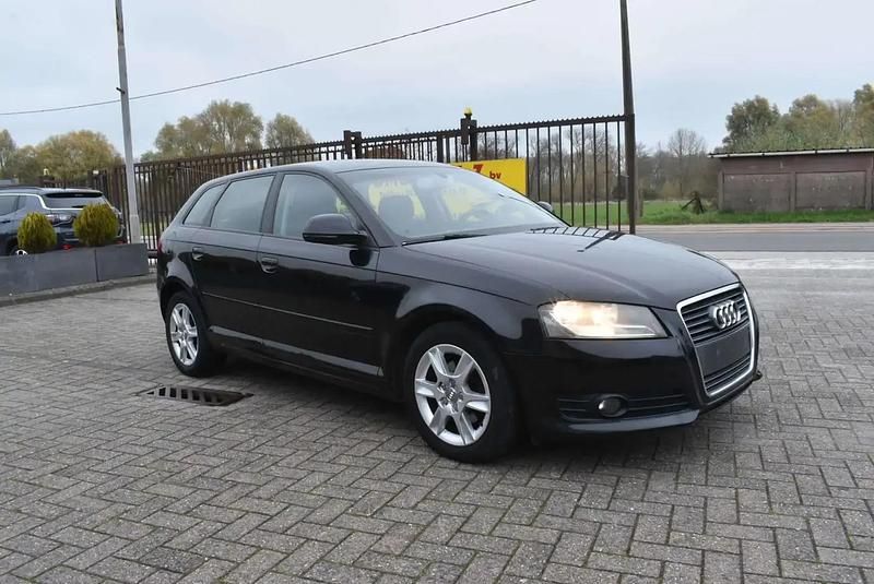 Noir Occasion 2009 Audi A3 S-Line Berline | 5 200 € - Image 1/4