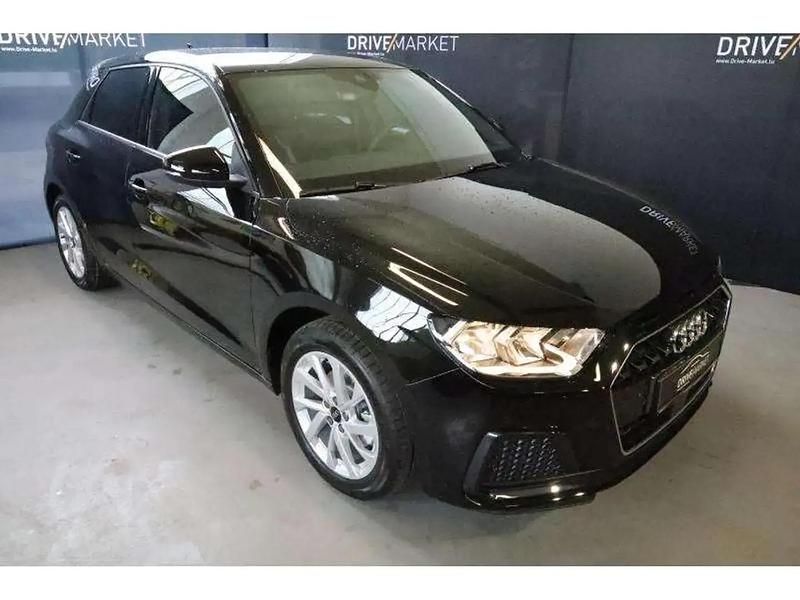Noir Utilisé 2025 Audi A1 Sportback Sport Citadine | 30 451 € (Prix cher) - Image 1/4