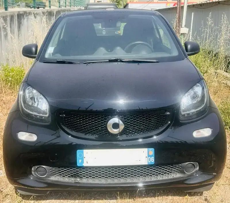 Noir Utilisé 2018 Smart ForTwo Cabrio Cabriolet | 13 200 € - Image 1/4