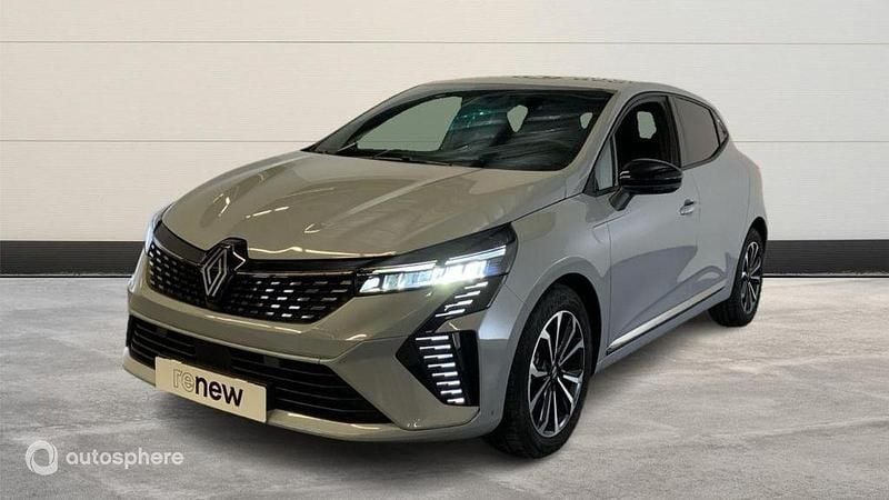 Utilisé 2024 Renault Clio V Techno Berline | 17 599 € (Prix assez cher) - Image 1/4