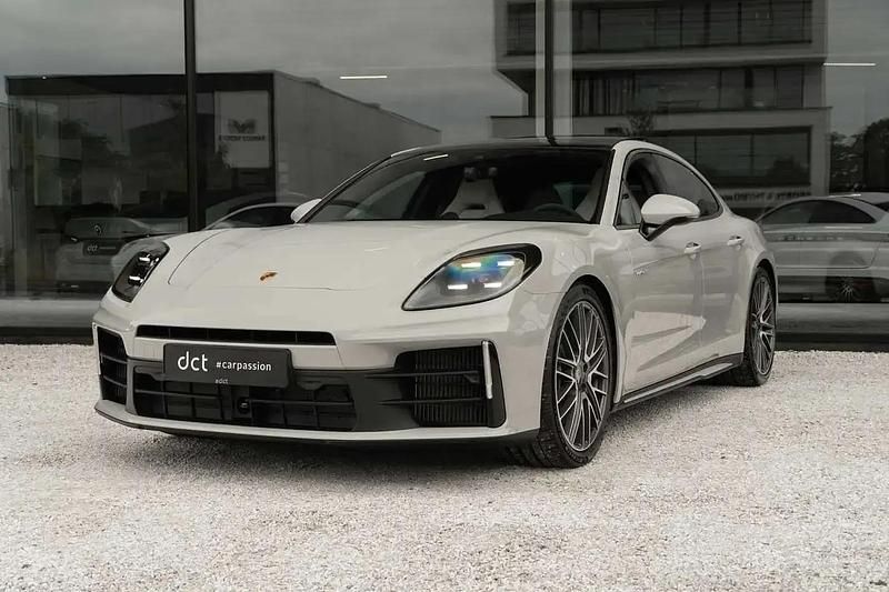 Gris Occasion 2024 Porsche Panamera Berline | 136 900 € - Image 1/4