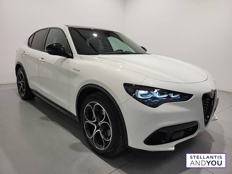 Occasion Alfa Romeo Stelvio Veloce 160 ch (117 kW) 2024 Blanc SUV