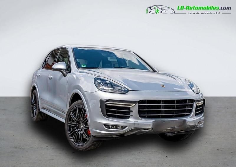 Utilisé 2016 Porsche Cayenne GTS SUV | 48 000 € - Image 1/4