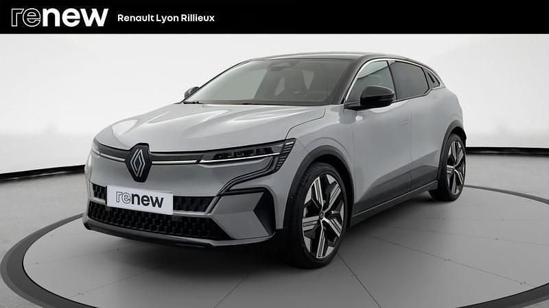 Gris Utilisé 2023 Renault Mégane Iconic Berline | 27 590 € (Bon prix) - Image 1/4