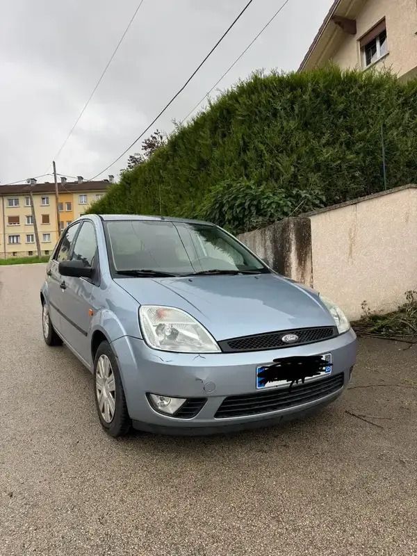 Utilisé 2005 Ford Fiesta Ghia Citadine | 2 500 € (Prix juste) - Image 1/4