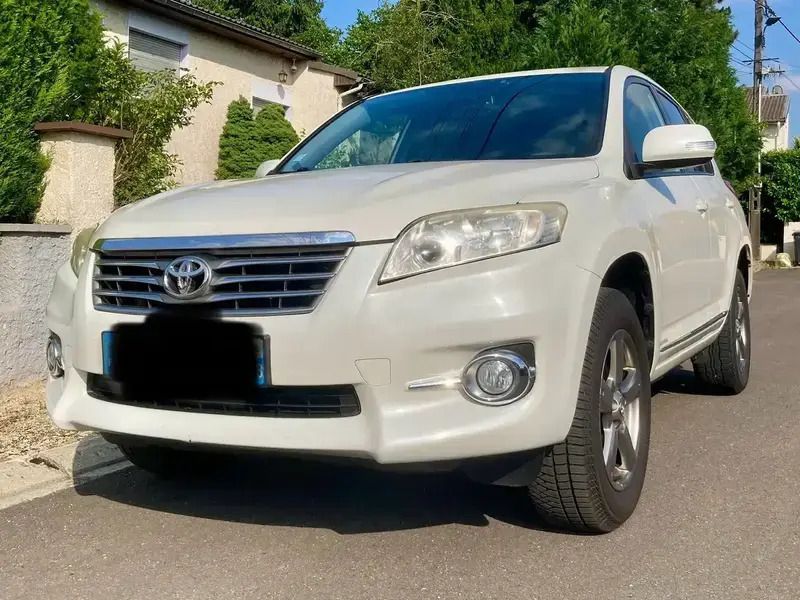 Blanc Utilisé 2012 Toyota RAV4 Edition SUV | 10 300 € - Image 1/4