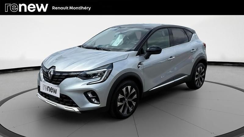 Gris Utilisé 2024 Renault Captur Techno SUV | 19 900 € (Prix assez cher) - Image 1/4