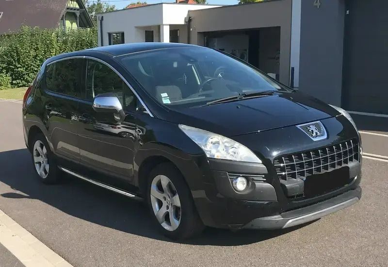 Utilisé 2011 Peugeot 3008 Premium SUV | 6 750 € (Prix assez cher) - Image 1/4