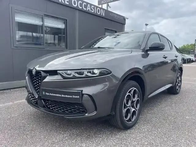 Gris Utilisé 2024 Alfa Romeo Tonale Sprint SUV | 32 990 € (Prix cher) - Image 1/4