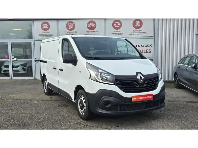 Blanc Occasion 2017 Renault Trafic Van | 17 990 € (Bon prix) - Image 1/4