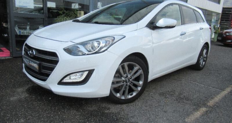 Utilisé 2017 Hyundai i30 GO! Berline | 7 990 € - Image 1/4