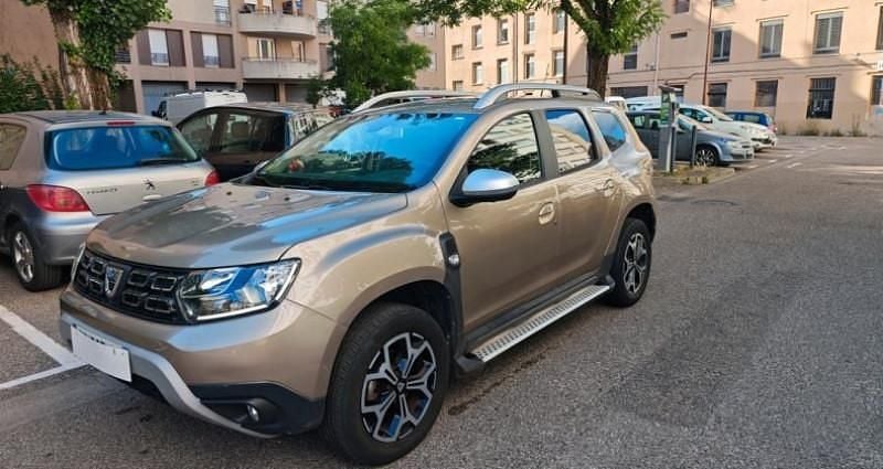 Utilisé 2018 Dacia Duster Lauréate SUV | 17 490 € (Bon prix) - Image 1/4
