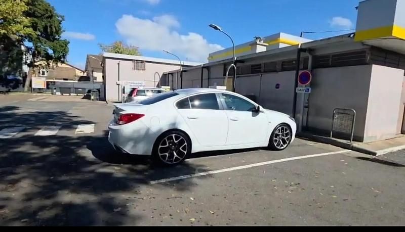 Occasion 2011 Opel Insignia OPC Berline | 8 995 € - Image 1/4