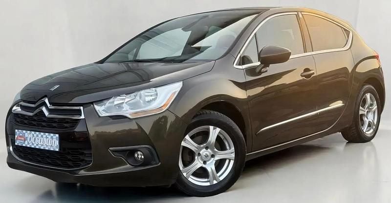 Utilisé 2011 Citroën DS4 So Chic Citadine | 8 500 € - Image 1/4