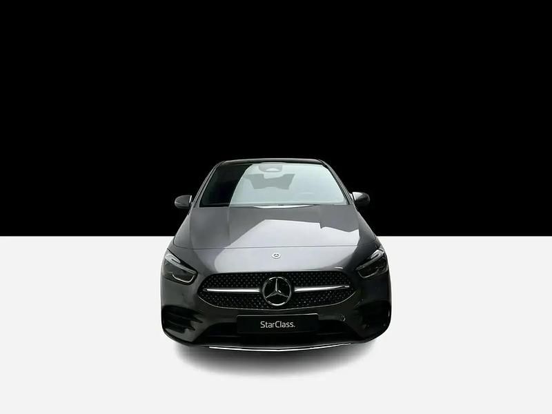 Occasion Mercedes B200 AMG line 163 ch (119 kW) 2025 Gris Monospace