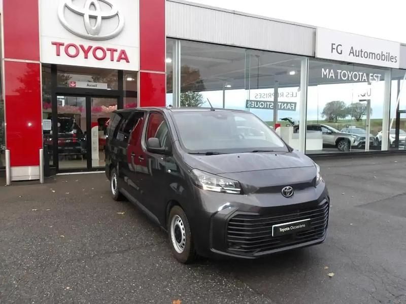 Gris Occasion 2024 Toyota Proace Van | 38 990 € - Image 1/4