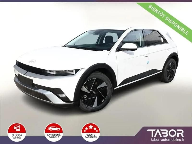 Blanc Nouvelle 2025 Hyundai Ioniq 5 Techniq SUV | 41 332 € - Image 1/4