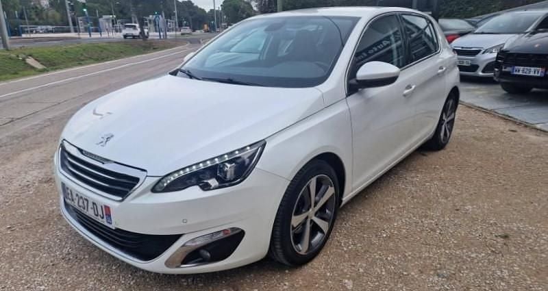 Occasion Peugeot 308 Allure 131 ch (96 kW) 2015 Blanc Berline
