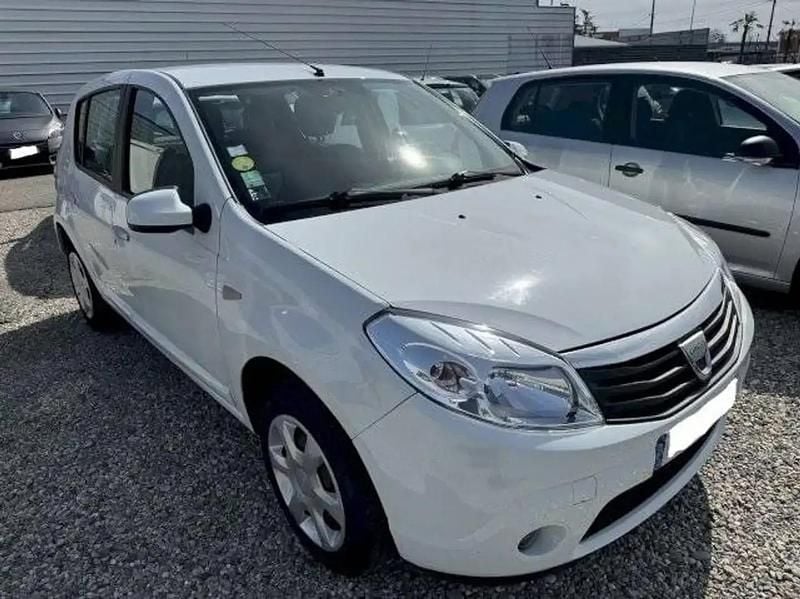 Occasion Dacia Sandero Lauréate 76 ch (55 kW) 2010 Blanc Berline
