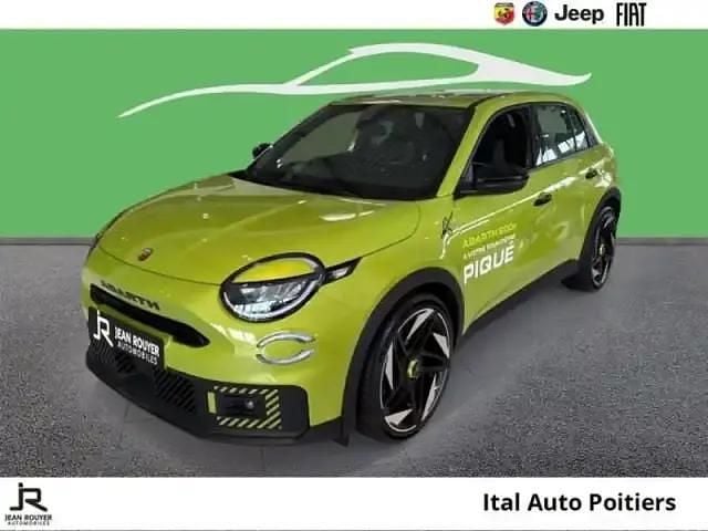 Vert acide Nouvelle 2025 Abarth 600e Turismo SUV | 31 990 € - Image 1/4